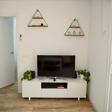 Apartament Amb Piscina I Aparcament - Baixos Amb Jardinet Калелья-де-Палафружель Экстерьер фото