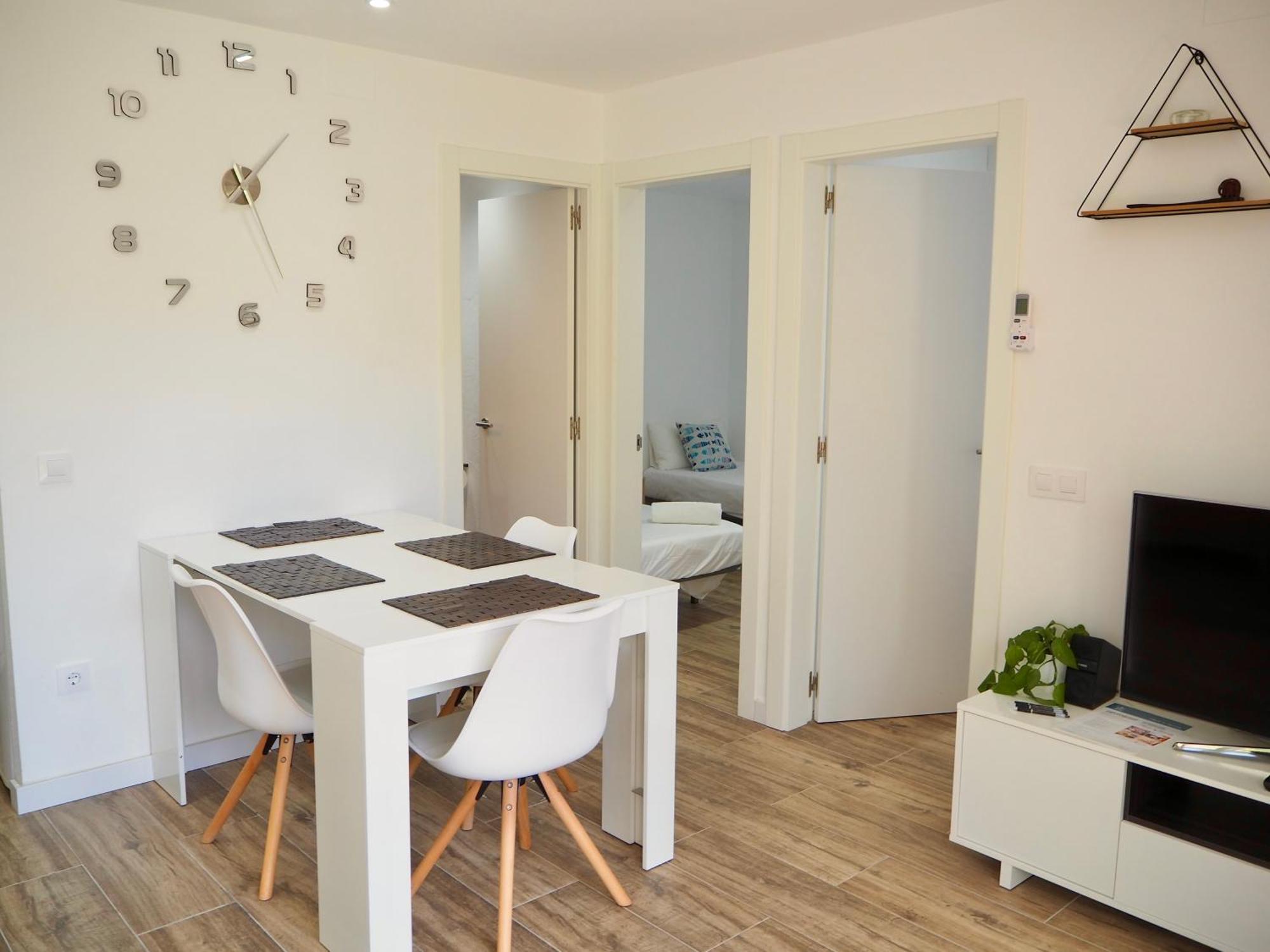 Apartament Amb Piscina I Aparcament - Baixos Amb Jardinet Калелья-де-Палафружель Экстерьер фото