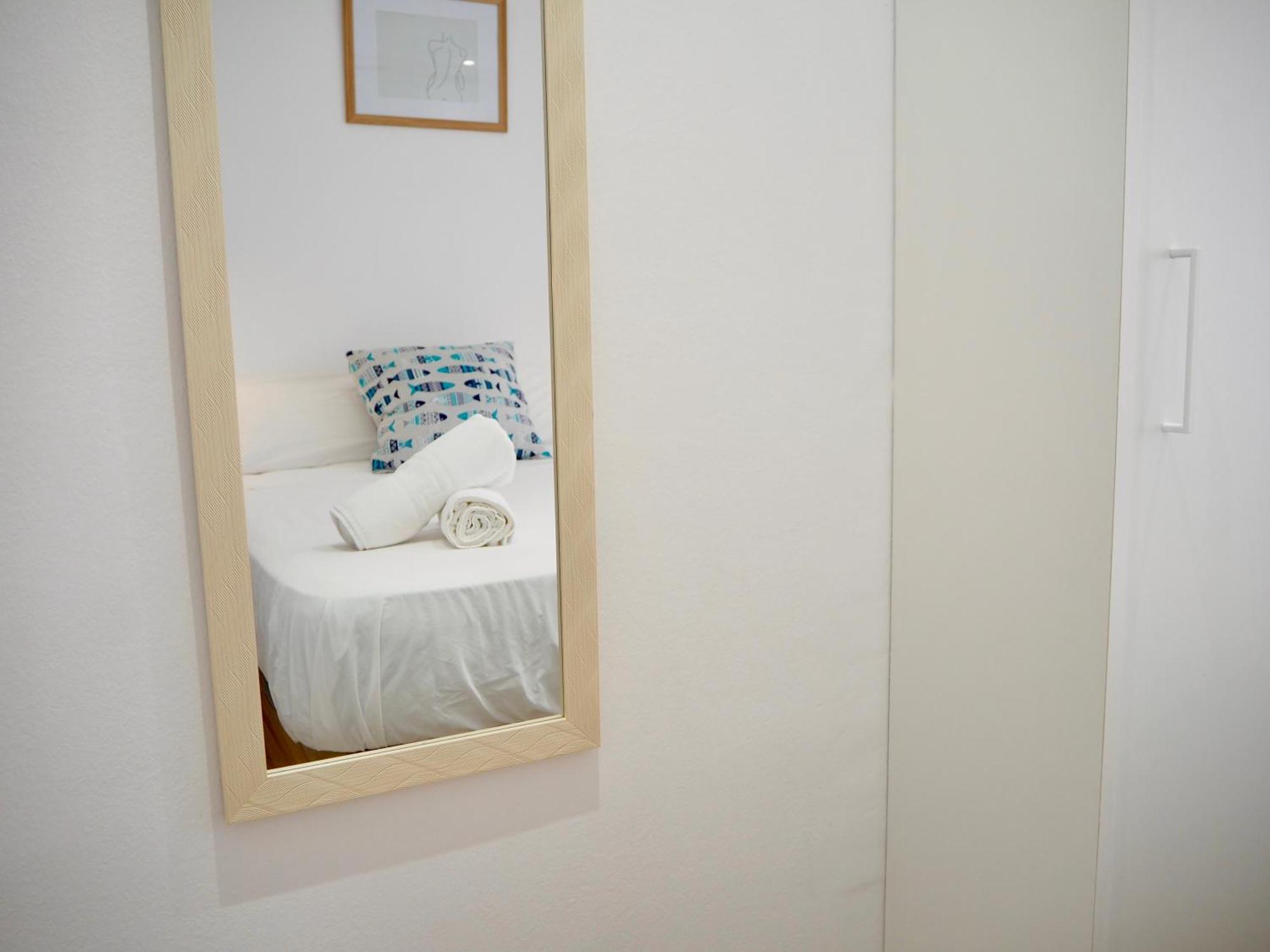 Apartament Amb Piscina I Aparcament - Baixos Amb Jardinet Калелья-де-Палафружель Экстерьер фото